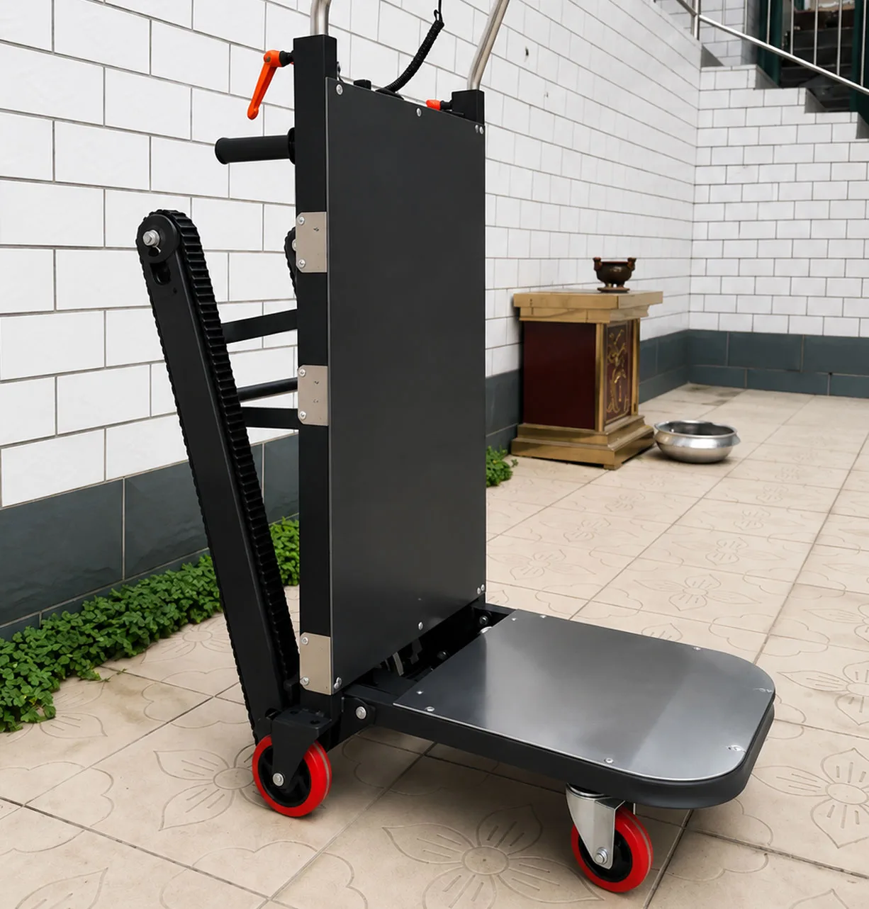 ST-150 Elektrikli Merdiven Çıkan Taşıma Arabası | 250 Kg Profesyonel Yük Taşıyıcı
